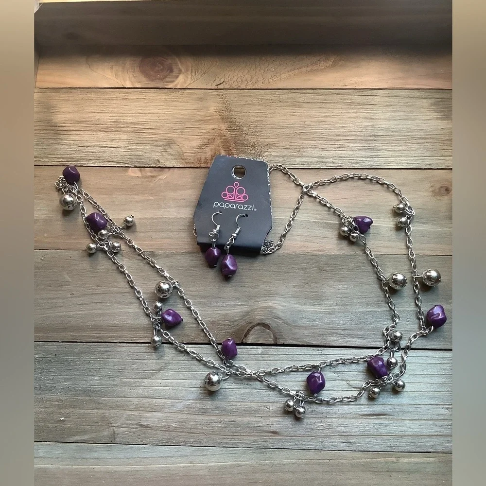 ❄️ Paparazzi | Silver Necklace with Purple Beads and Earrings